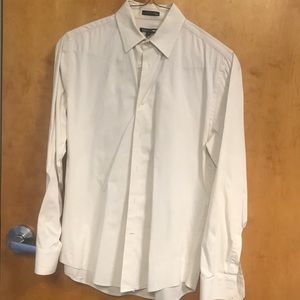 Off white button down shirt by Express1mx